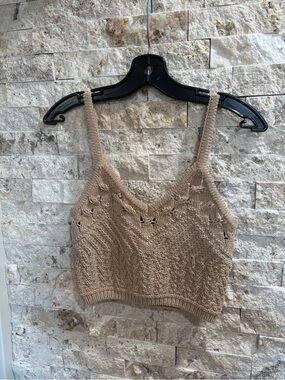 Express Taupe Cable Knit V-Neck Crop Tank xs